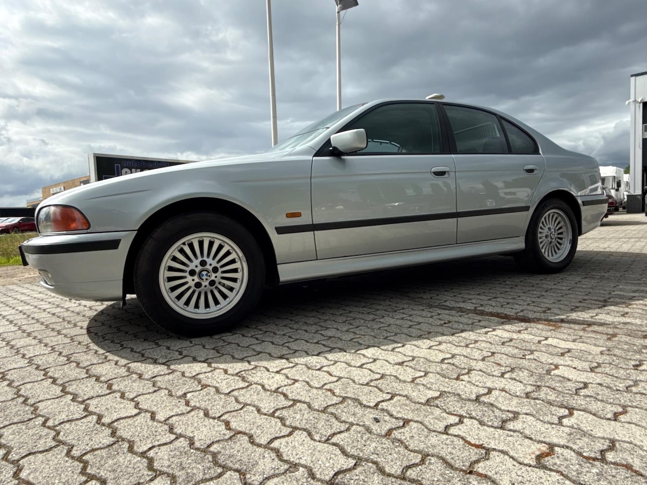 BMW 5-serie - 523i young timer - AutoWereld.nl