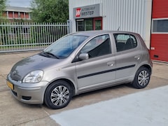 Toyota Yaris - 1.3 VVT-i Sol