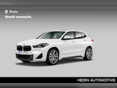 BMW X2 - xDrive25e | M-sportpakket Shadow Line | Navigatie Business | Achteruitrijcamera | Sportsto