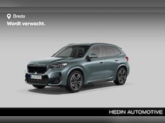 BMW iX1 - xDrive30 Launch Edition 67 kWh | M-sport Shadow Line | Achteruitrijcamera | Comfort Access