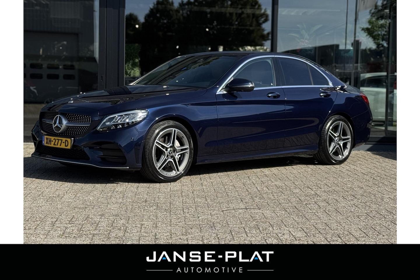 Mercedes-Benz C-klasse - 180 AMG AUT(9) Facelift | Digital Cockpit | 360 Cam | NL-AUTO | - AutoWereld.nl