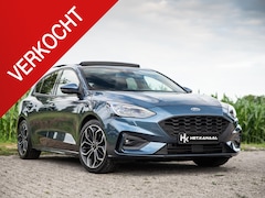 Ford Focus - 1.5 EcoBoost ST Line Pano B&O ACC Keyless