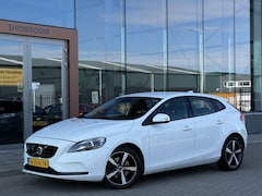 Volvo V40 - 1.6 T2 R-Design | Navi | Cruise | Stoelverwarming | Parkeersensoren |