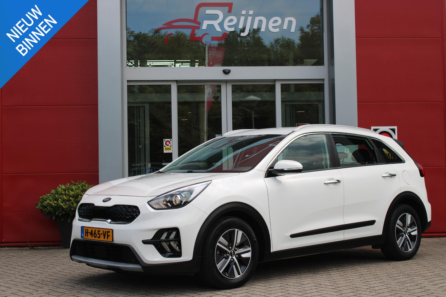 Kia Niro - 1.6 GDi 142PK AUTOMAAT Hybrid DYNAMICLINE | NAVIGATIE | APPLE CARPLAY/ANDROID AUTO | ACHTE - AutoWereld.nl