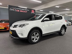 Toyota RAV4 - 2.0 Dynamic 4WD / Automaat, Stoelverwarming, Navi, Bluetooth, Camera, Trekhaak