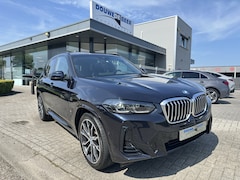 BMW X3 - xDrive30e M Sport Pano-Dak | M Stoelen | Adapt. Cruise | HUD | Memory | Keyless