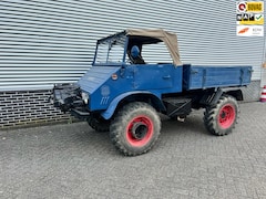 Mercedes-Benz Unimog - Bosbouw lieren voor en achter