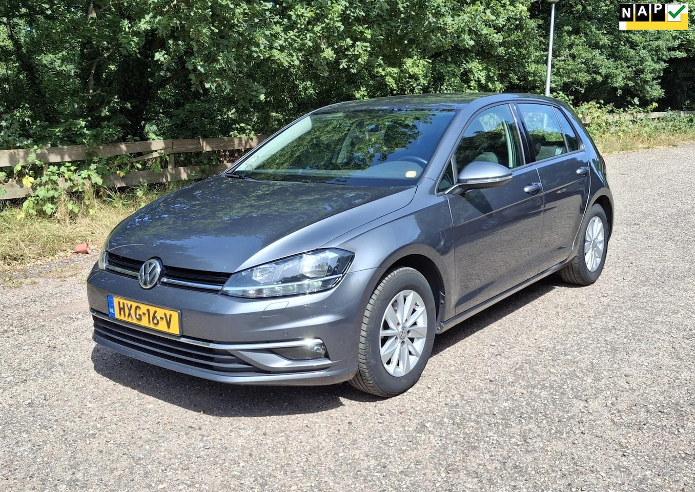 Volkswagen Golf - 7.5 1.4 TSI Comfortline - AutoWereld.nl