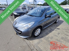 Peugeot 206 - 1.1 XR, 5 drs, APK tot 28-08-2025