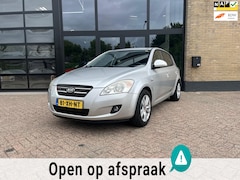 Kia Cee'd - 1.6 X-ecutive , Airco, 5 deurs