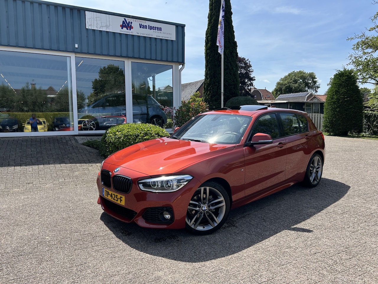 BMW 1-serie - 118i High Executive M-Sport - AutoWereld.nl