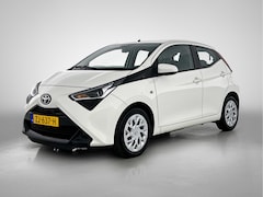 Toyota Aygo - 1.0 VVT-i x-play limited | Airco | Camera | Apple Carplay/Android Auto |