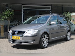 Volkswagen Touran - 1.4 TSI Optive | 7 Pers. | Climate | 17'' | Ketting nieuw |