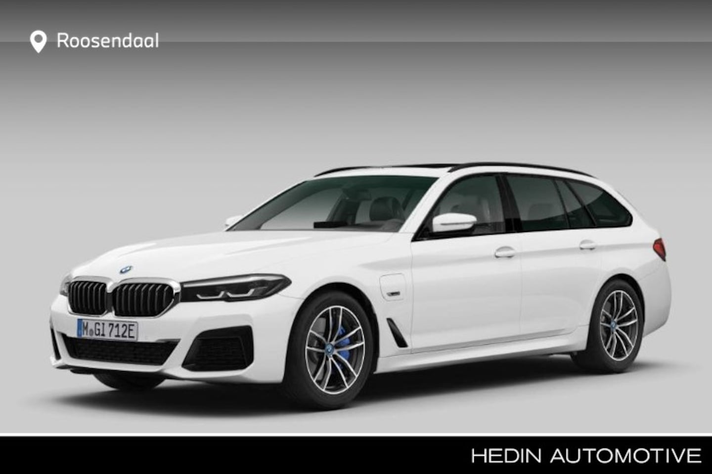 BMW 5-serie Touring - 530e Executive M-Sport | Panoramadak | Trekhaak | Stoelverwarming | Stuurverwarming | - AutoWereld.nl