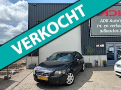 Volvo S40 - 1.8 Edition I NIEUWE APK/AIRCO/CRUISE/PDC/MOOIE AUTO
