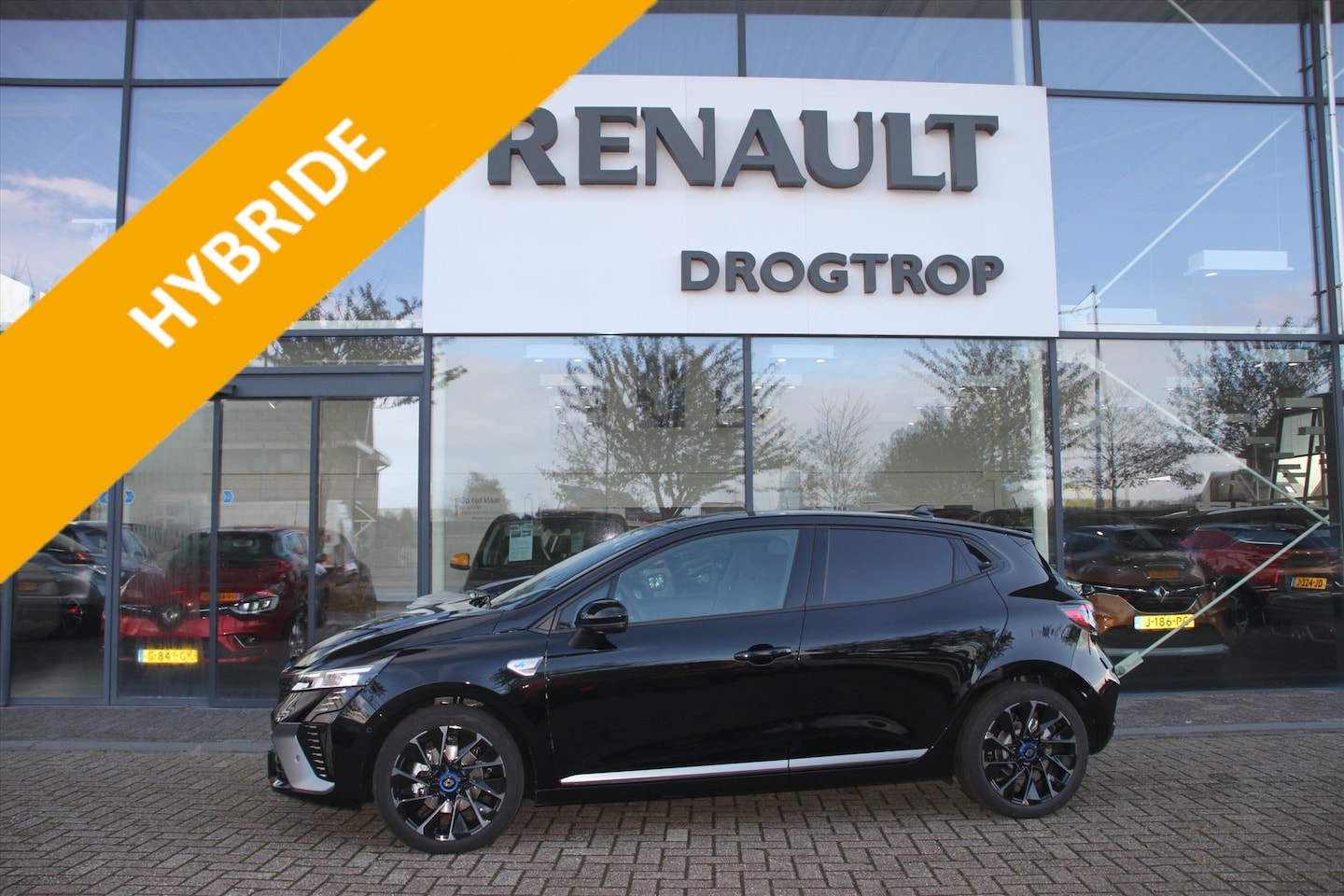 Renault Clio - 145PK-FULL HYBRID-ESPRIT ALPINE-BOSE-DEMO AUTO- - AutoWereld.nl
