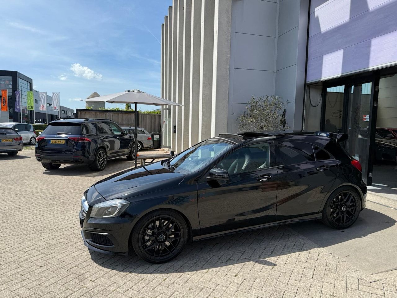Mercedes-Benz A-klasse - AMG 45 4MATIC! PANO! GOED ONDERHOUDEN! INRUIL MOGELIJK! - AutoWereld.nl