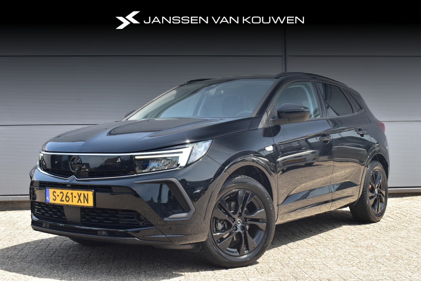 Opel Grandland - 1.2 Turbo GS Line Navigatie Trekhaak Afneembaar Parkeersensoren Achteruitrijcamera - AutoWereld.nl