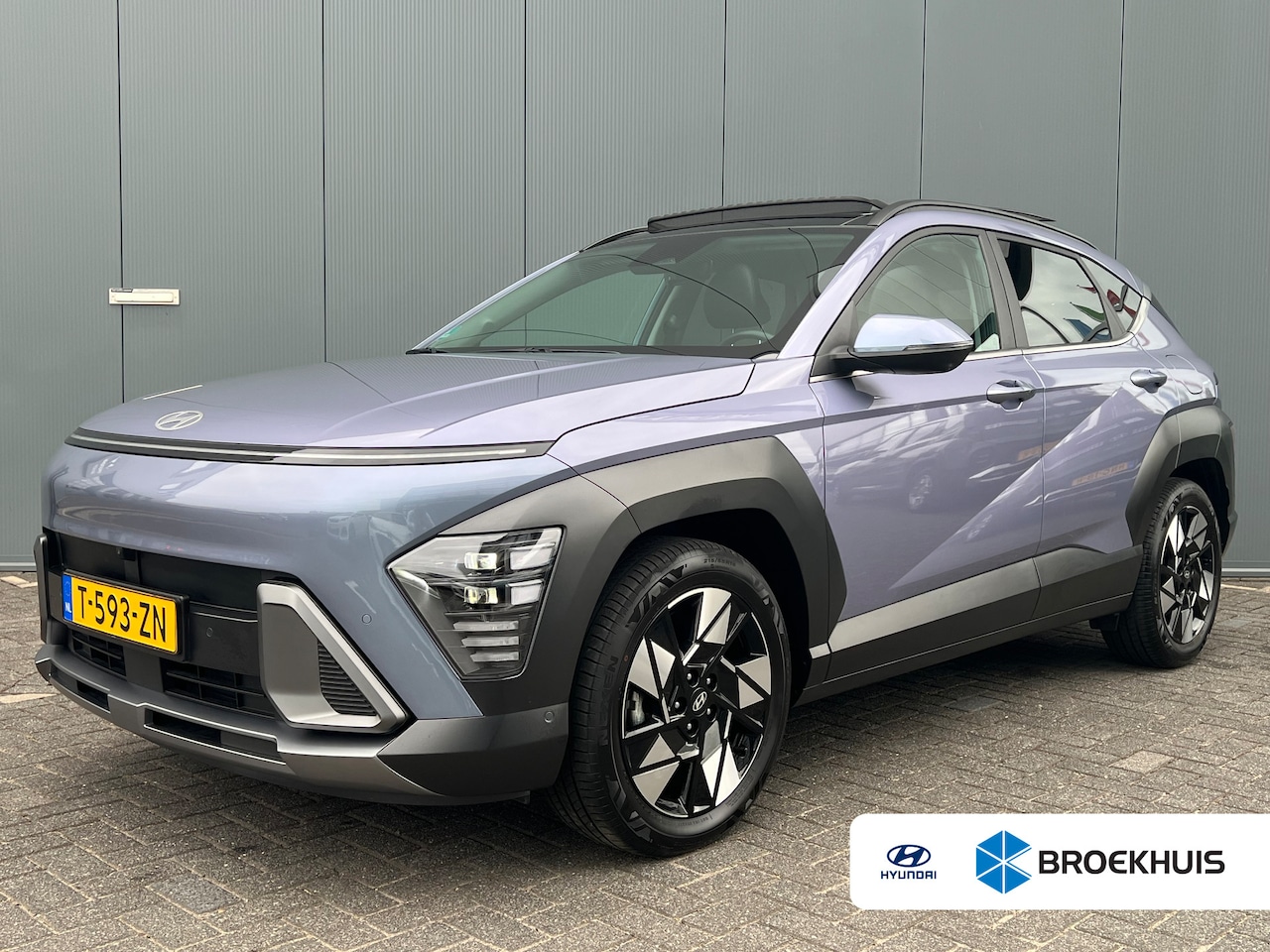 Hyundai Kona - 1.6 GDI 140pk HEV Premium Sky 360 graden camera | Schuifdak | Adaptive cruise control | Af - AutoWereld.nl