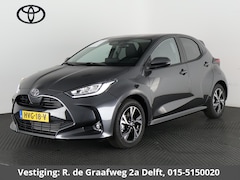 Toyota Yaris - 1.5 Hybrid Dynamic Luxury | Stoelverwarming | Camera | Lichtmetalen velgen |
