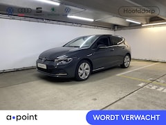 Volkswagen Golf - 1.4 eHybrid Style 204 pk Automaat (DSG) | Navigatie | Elektr. trekhaak | Parkeersensoren (