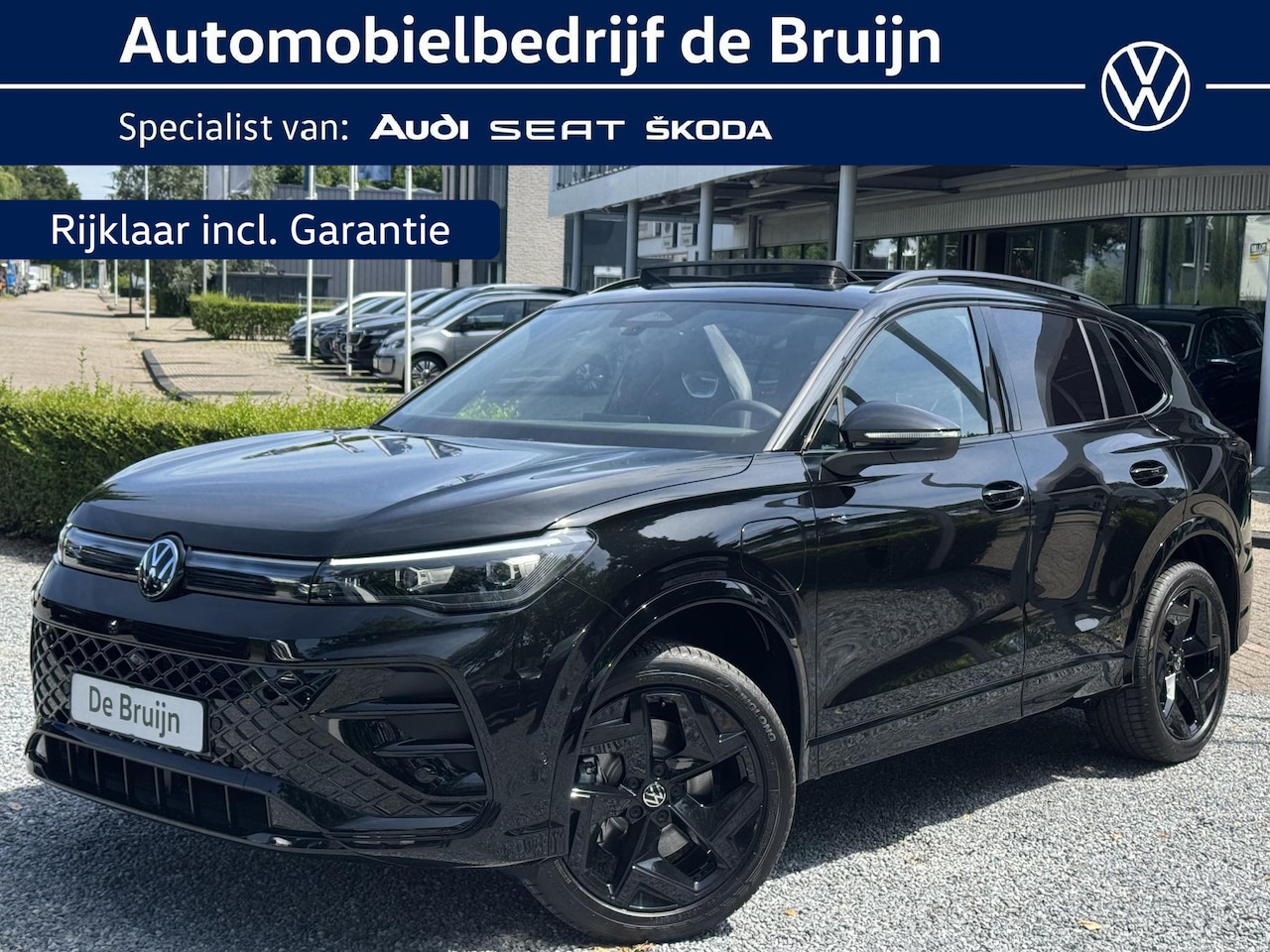 Volkswagen Tiguan - 1.5 eHybrid 272pk R-Line Blackstyle (Pano,Camera,Navi) - AutoWereld.nl