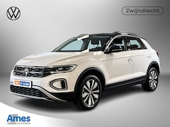 Volkswagen T-Roc - 1.5 TSI 150pk Life Business Carplay / Trekhaak / Adaptive Cruise Control