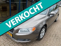 Volvo V70 - 2.5FT Momentum LEER / XENON / TREKHAAK