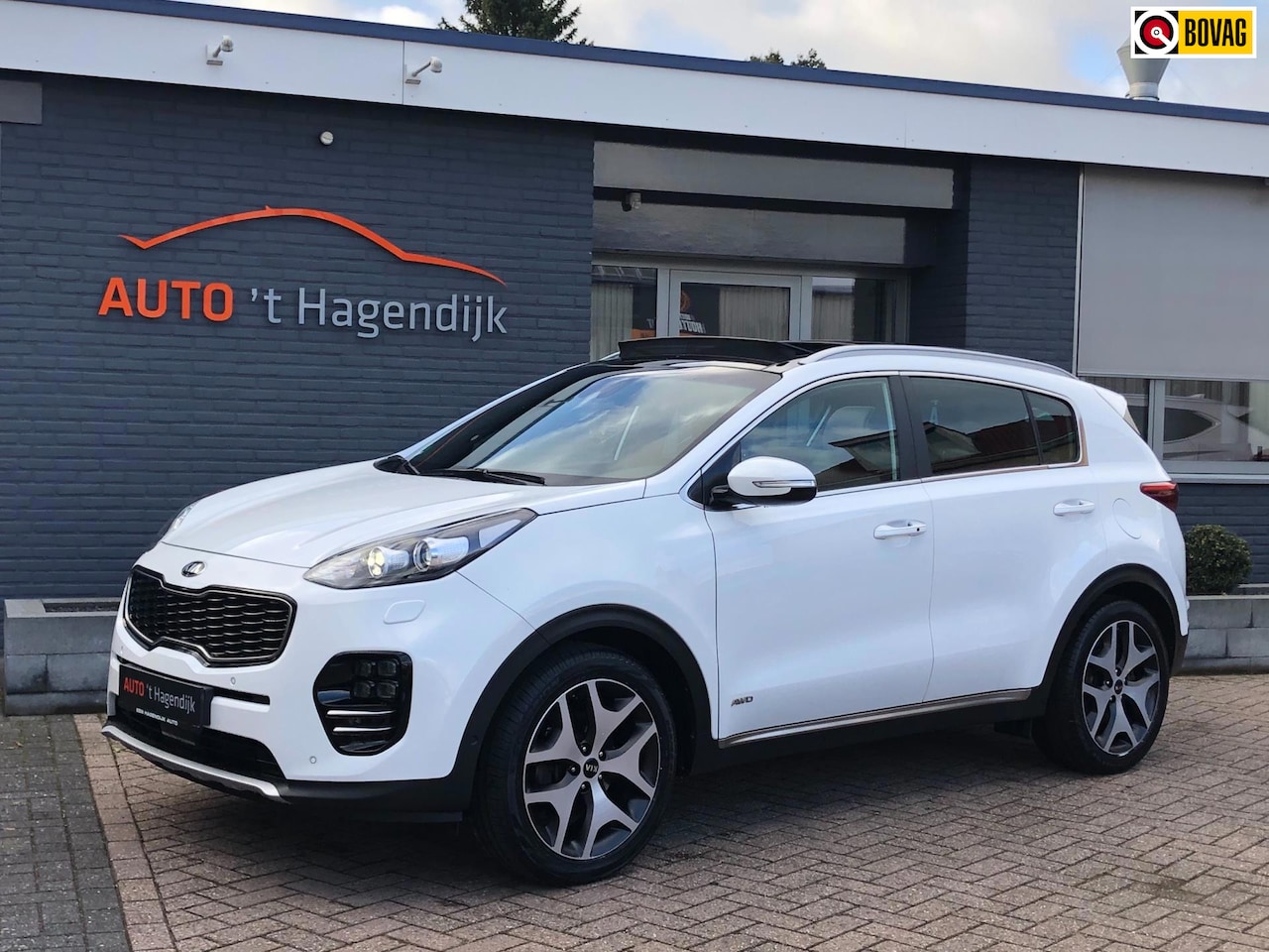 Kia Sportage - 1.6 T-GDI 4WD GT-Line AUT pano trekh leder - AutoWereld.nl
