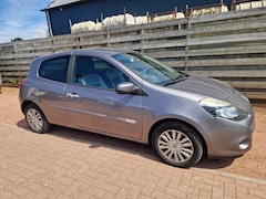 Renault Clio - 1.5 dCi Parisienne Navigatie