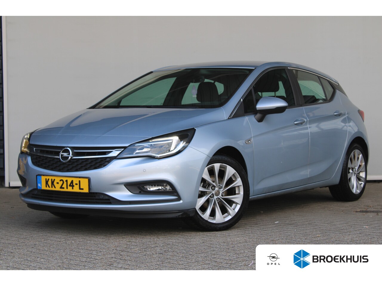 Opel Astra - 1.0 Edition | Comfortstoel(en) | Dimlichten automatisch | Electronic climate controle - AutoWereld.nl