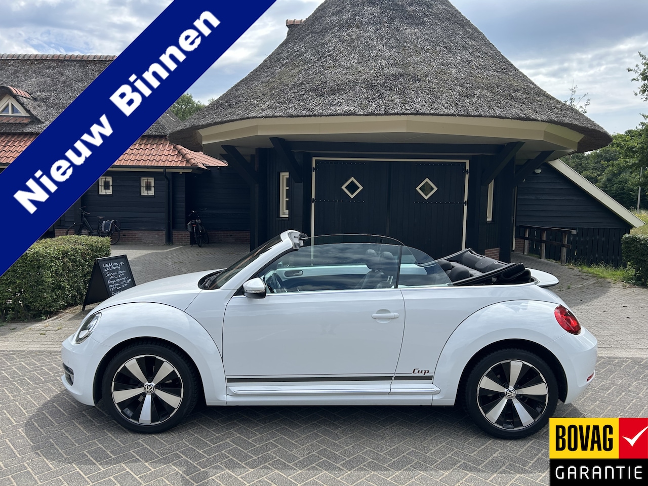 Volkswagen Beetle Cabriolet - 1.2 TSI Trend BlueMotion Cup Clima Cruise Stoelverwarming Lm - AutoWereld.nl