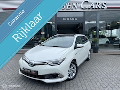 Toyota Auris - 1.8 Hybrid Comfort/Led/Navi/Bt/Parkass./Pano/
