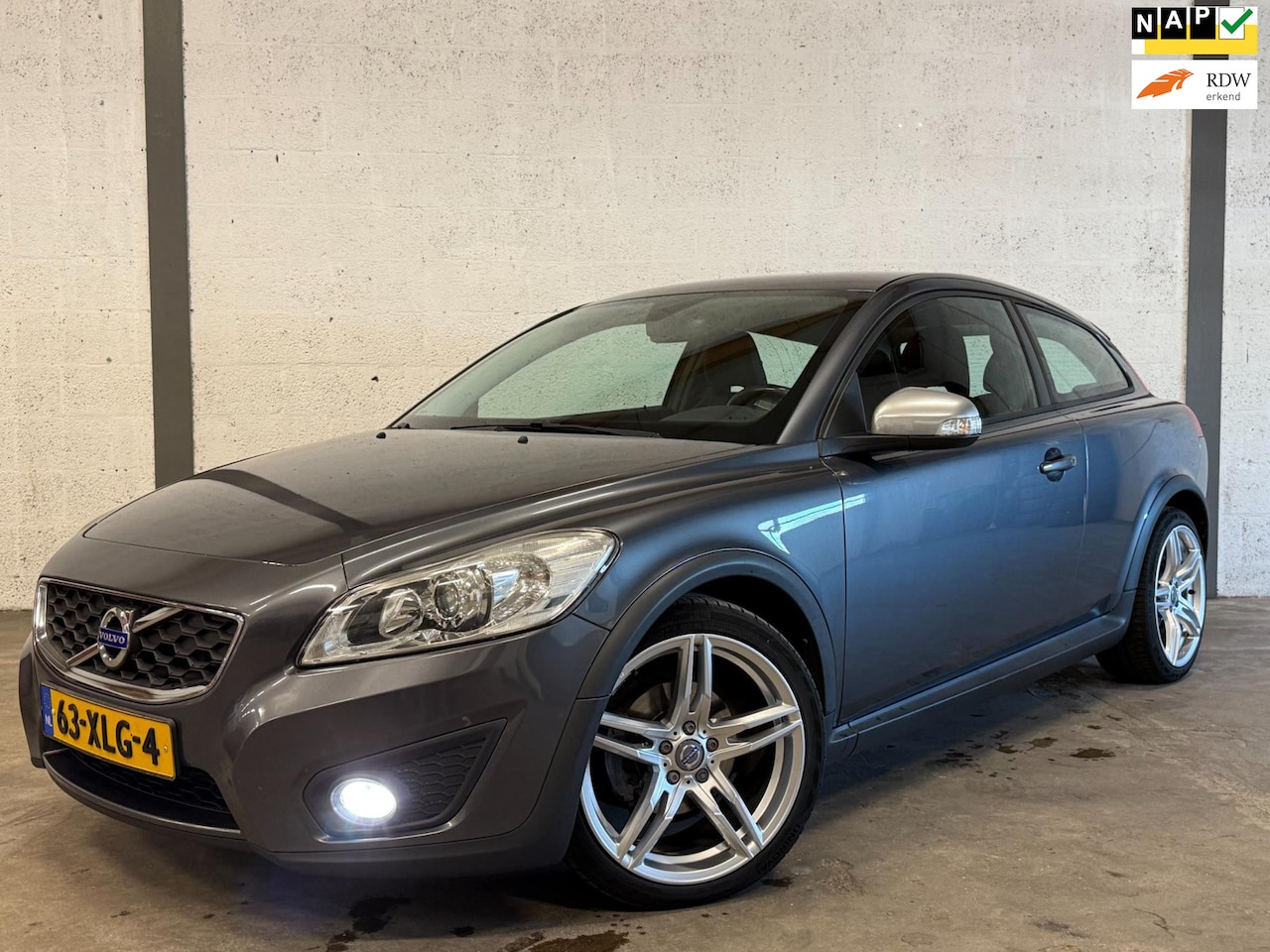 Volvo C30 - 1.6 D2 R-edition Airco|Cruise|PDC|Leder !! - AutoWereld.nl
