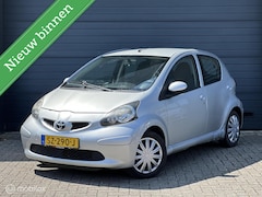 Toyota Aygo - 1.0-12V | Airco | NW APK | 5 Deurs |