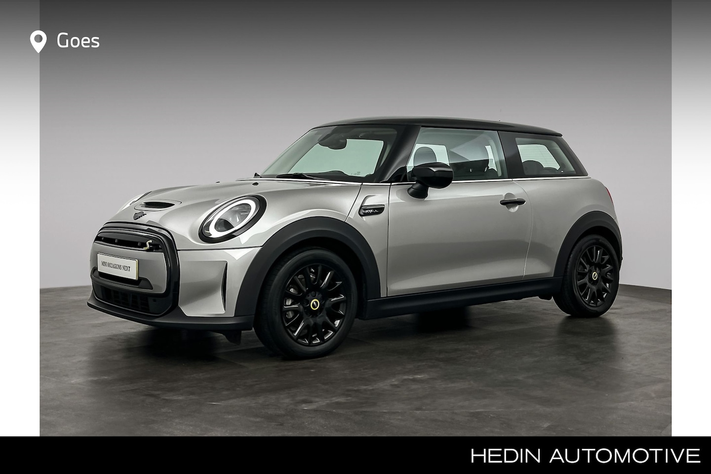 MINI Mini-Electric - Classic 33 kWh | Buitenspiegels elektrisch inklapbaar | Sportstoelen voor | Elektrisch ver - AutoWereld.nl