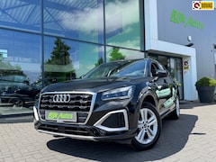 Audi Q2 - 35 TFSI Advanced * Led * Camera * Stoelverwarming * Adaptieve Cruise Control