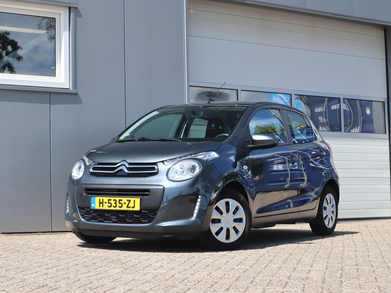 Citroën C1 - 1.0 VTi Feel / Camera / Apple carplay - AutoWereld.nl