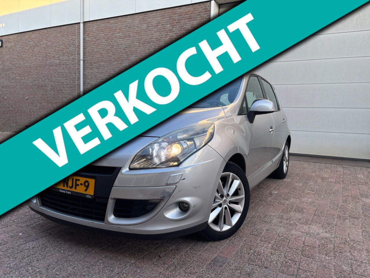 Renault Scénic - 2.0 Privilege |automaat|elek. pano|Nap|Airco|Cruise| - AutoWereld.nl