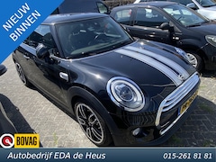 MINI Cooper - 1.5 Chili Serious Business met o.a. panodak, clima, cruise, Head Up display, etc