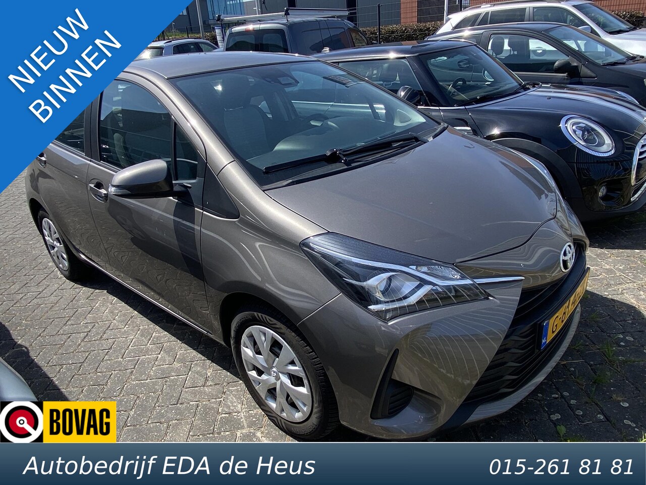 Toyota Yaris - 1.5 VVT-i automaat Active met o.a. camera, cruise, navi, etc. - AutoWereld.nl