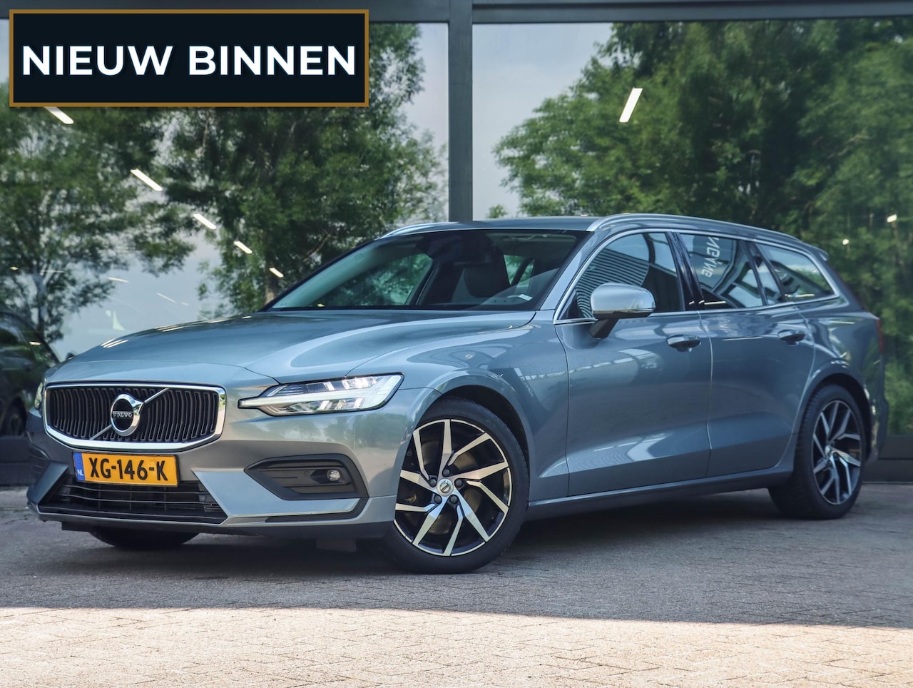 Volvo V60 - 2.0 T5 Momentum 250PK | Trekhaak - AutoWereld.nl