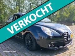 Alfa Romeo MiTo - 1.4 T Distinctive Automaat 1e eigenaar dealer onderhouden airco cruis control aux parkeer