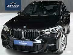 BMW X1 - xDr25e M SPORT / AMBIENTE / TREKHAAK / HIFI / DAB+ / 18"