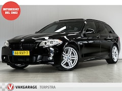 BMW 5-serie Touring - 525d/ Elek. Trekhaak/ 19'' LMV/ M-Pakket/ Shadow Line/ Panorama-Dak/ Elek. Kofferklep/ Vol
