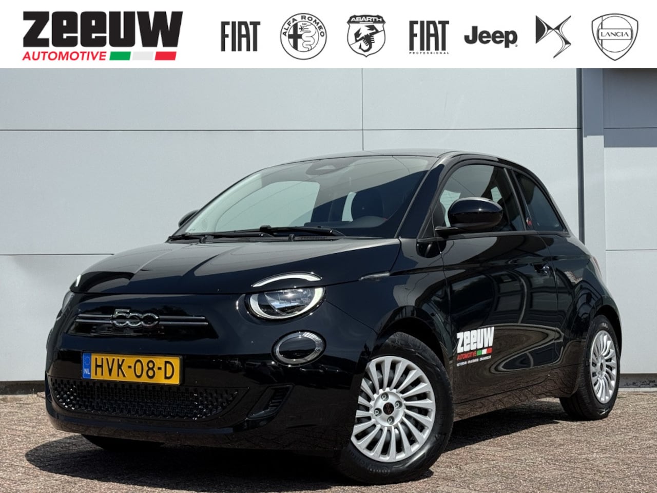 Fiat 500e - RED 42 kWh | Carplay | Camera | Cruise - AutoWereld.nl