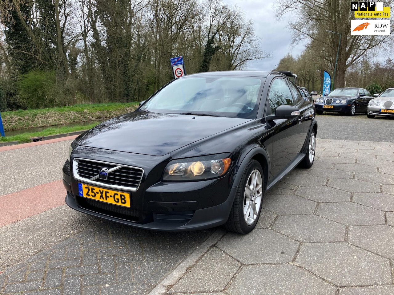 Volvo C30 - 1.8 Kinetic 1.8 Kinetic NIEUWE APK! - AutoWereld.nl