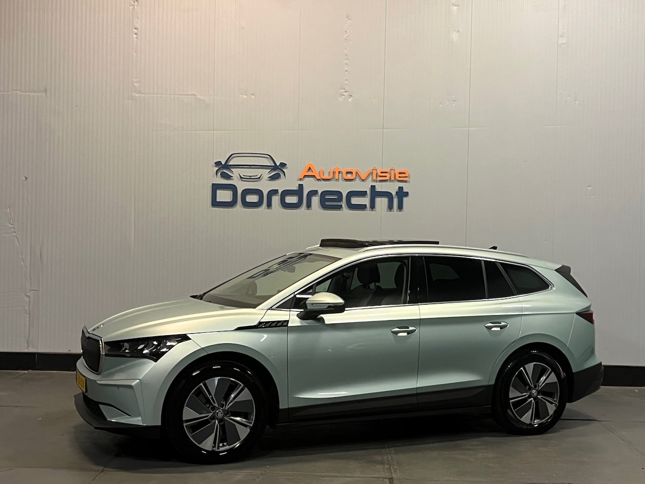 Skoda Enyaq iV - 80|Panoramadak|Sfeer|Navi|Camera|Carplay|LED|PDC - AutoWereld.nl