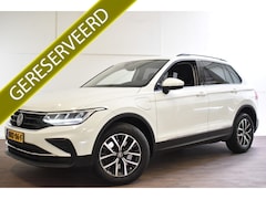 Volkswagen Tiguan - 245PK DSG E-HYBRID LIFE VIRTUAL/NAVI/CAMERA