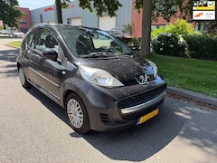 Peugeot 107 - 1.0-12V XR airco car play